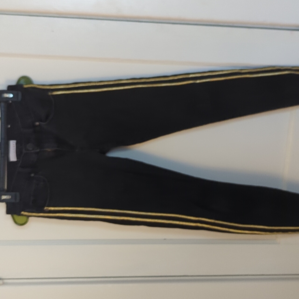 Loft black skinnys 25
